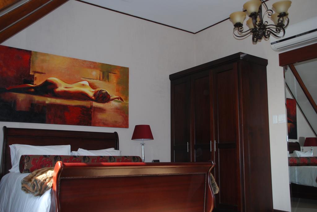 Sunninghill Guest Lodges Johannesburg Phòng bức ảnh