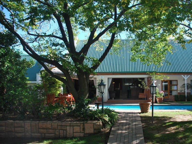 Sunninghill Guest Lodges Johannesburg Ngoại thất bức ảnh