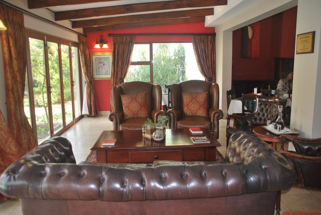 Sunninghill Guest Lodges Johannesburg Ngoại thất bức ảnh