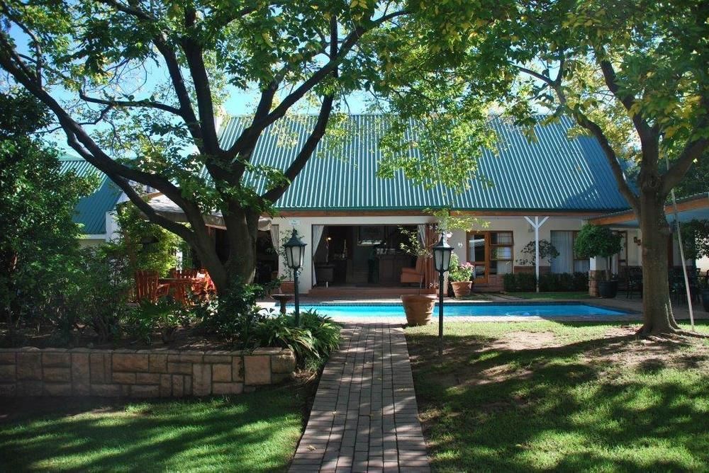 Sunninghill Guest Lodges Johannesburg Ngoại thất bức ảnh
