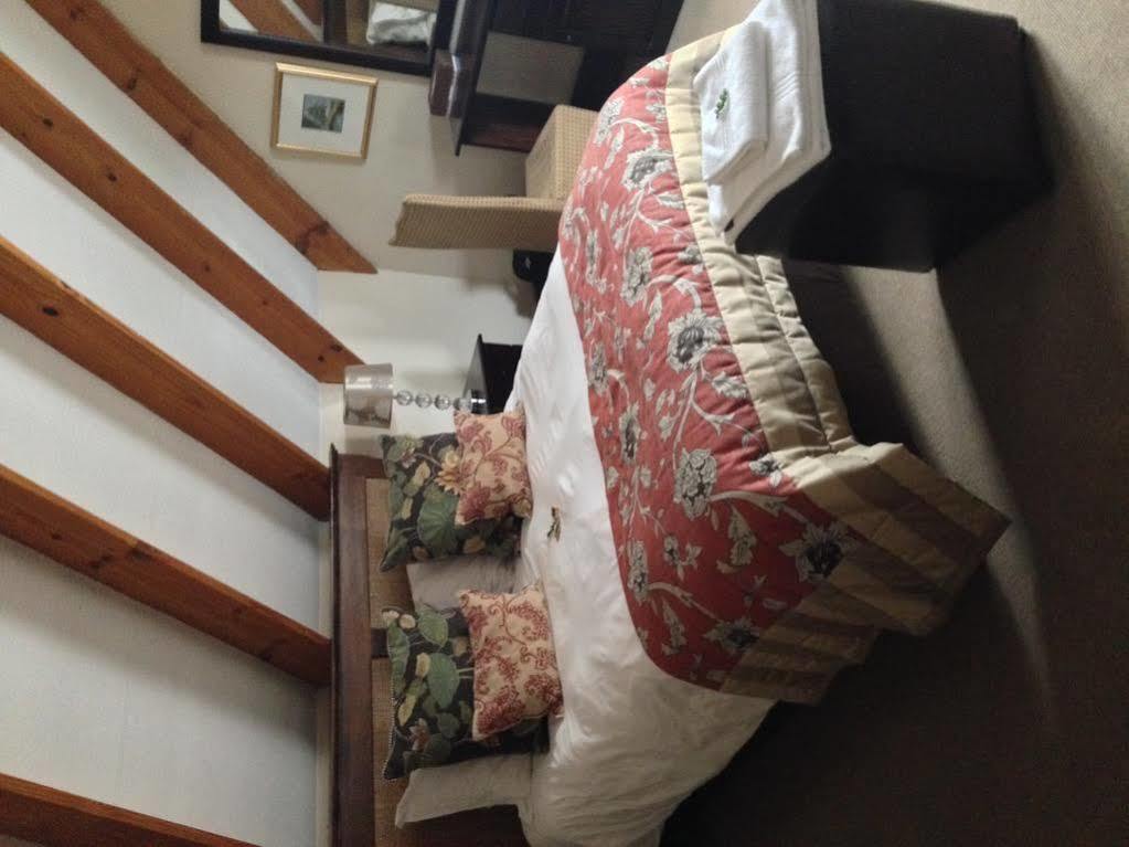 Sunninghill Guest Lodges Johannesburg Ngoại thất bức ảnh