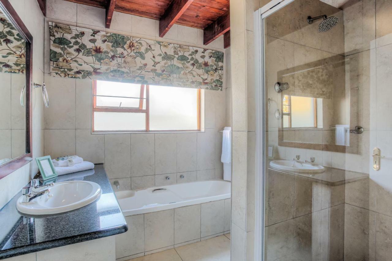 Sunninghill Guest Lodges Johannesburg Ngoại thất bức ảnh
