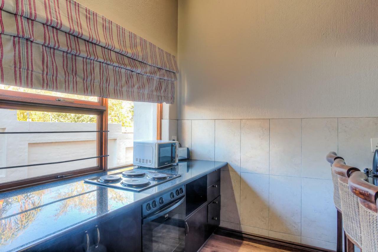 Sunninghill Guest Lodges Johannesburg Ngoại thất bức ảnh