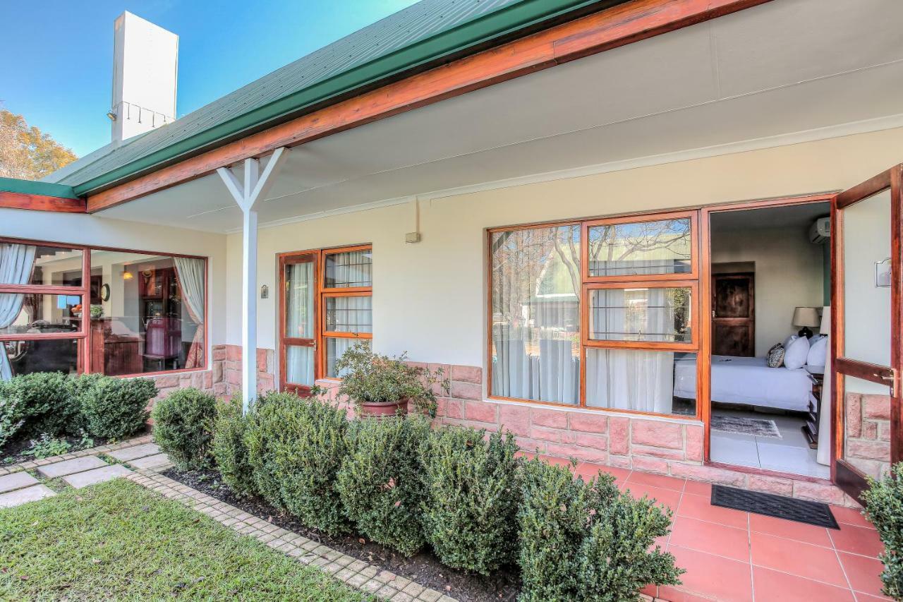 Sunninghill Guest Lodges Johannesburg Ngoại thất bức ảnh