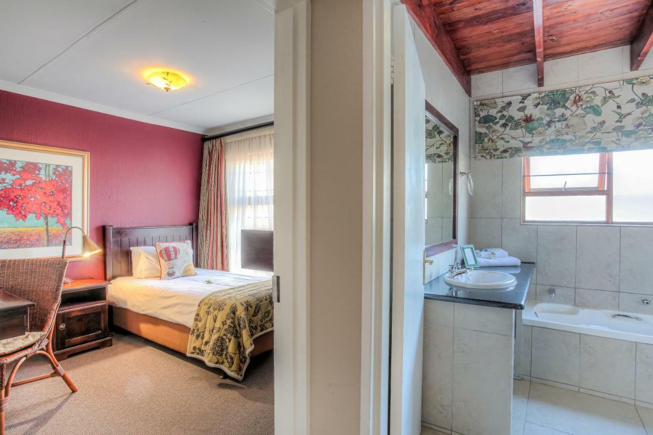 Sunninghill Guest Lodges Johannesburg Ngoại thất bức ảnh